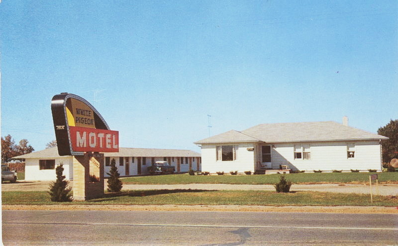 Little Country Inn (White Pigeon Motel)